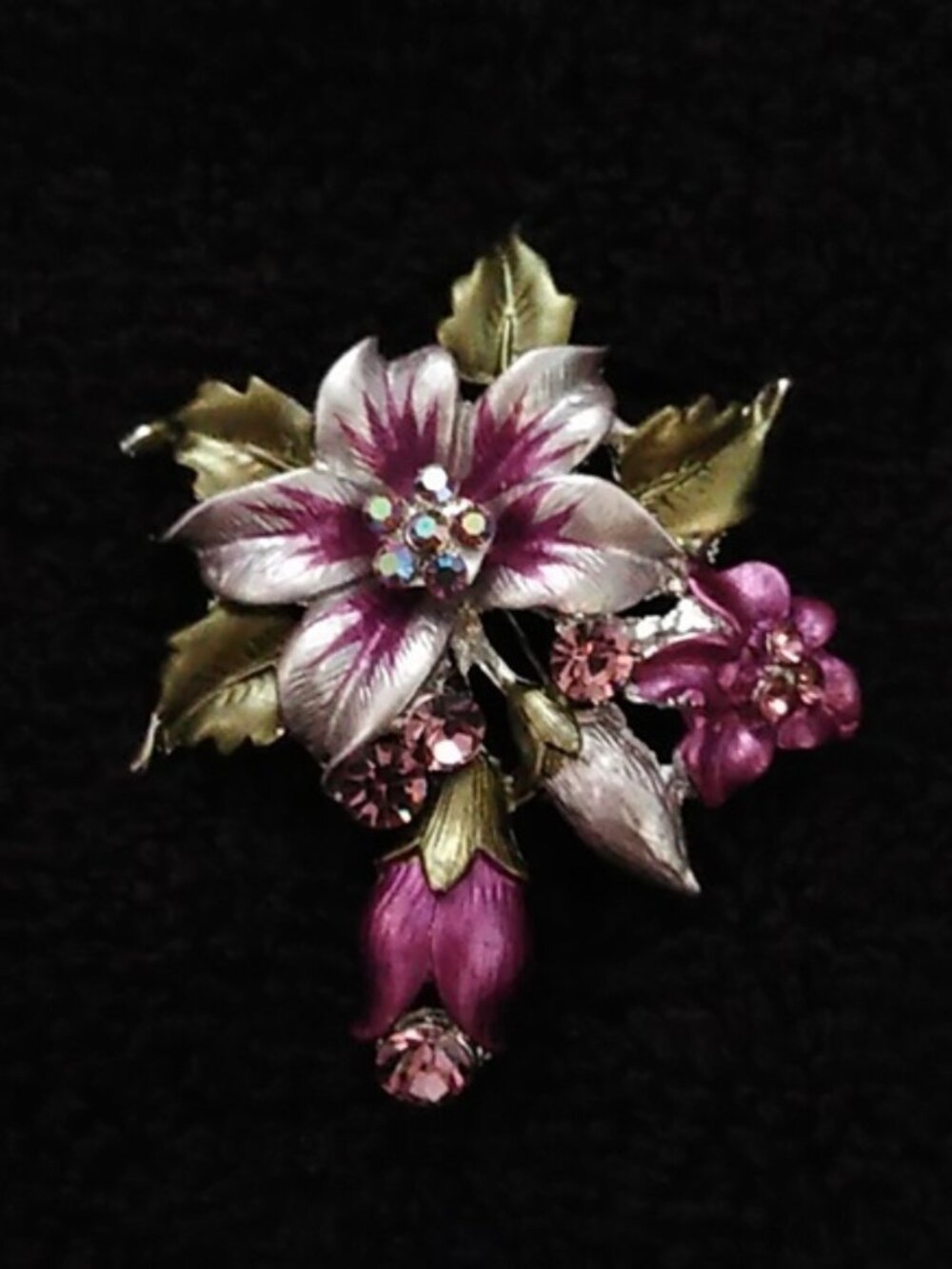 3/$20 Metal Flower Brooch
